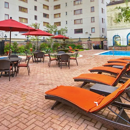 Club Wyndham Avenue Plaza 