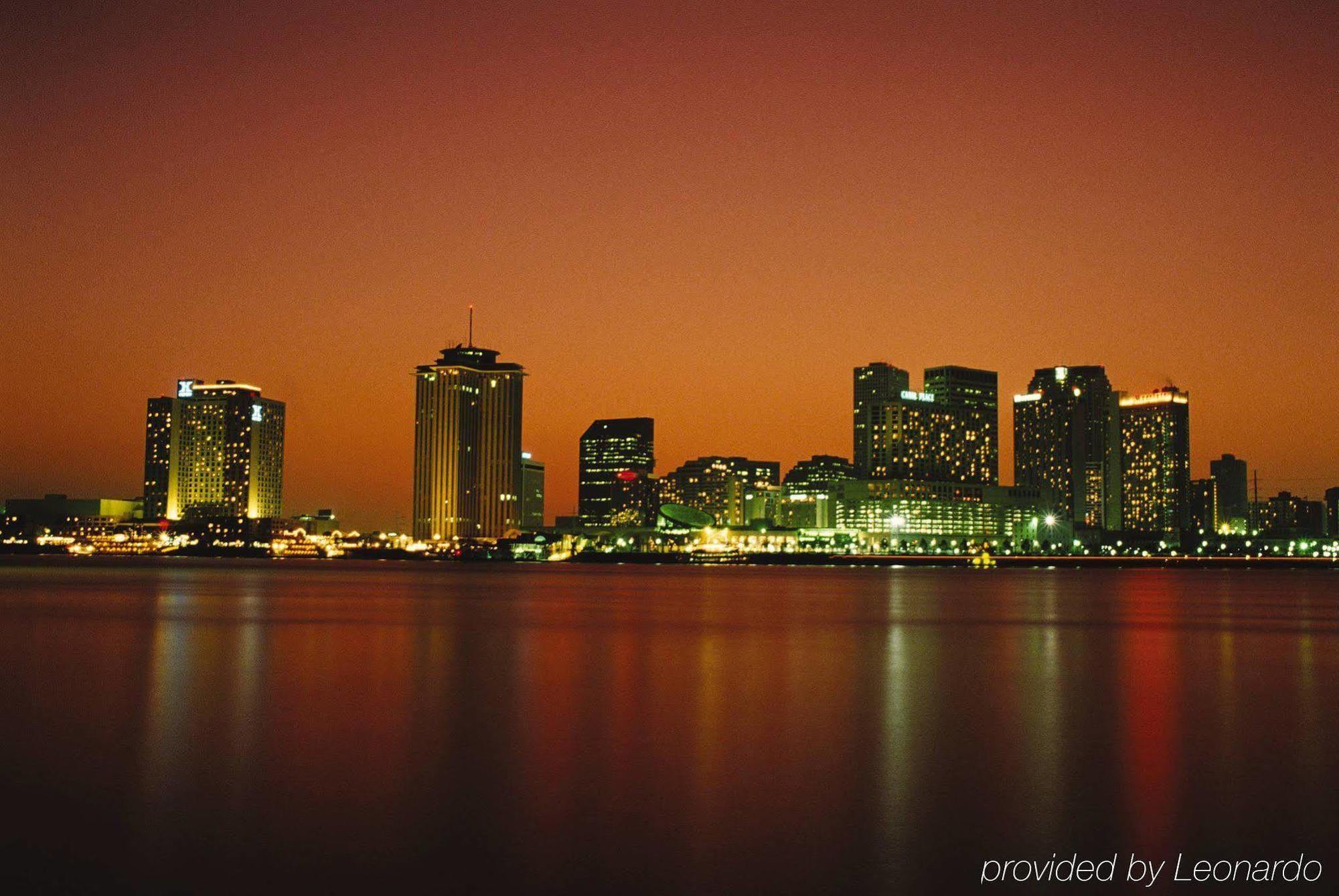 Resort Club Wyndham Avenue Plaza 3*